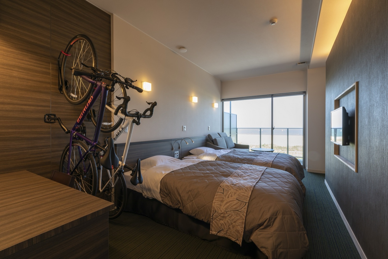 自転車ラックを備えた洋室ツイン