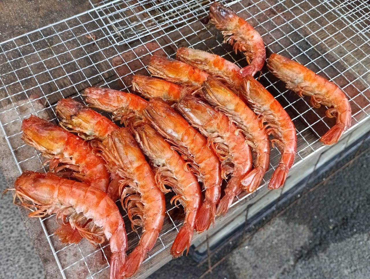 炉端焼きのエビ